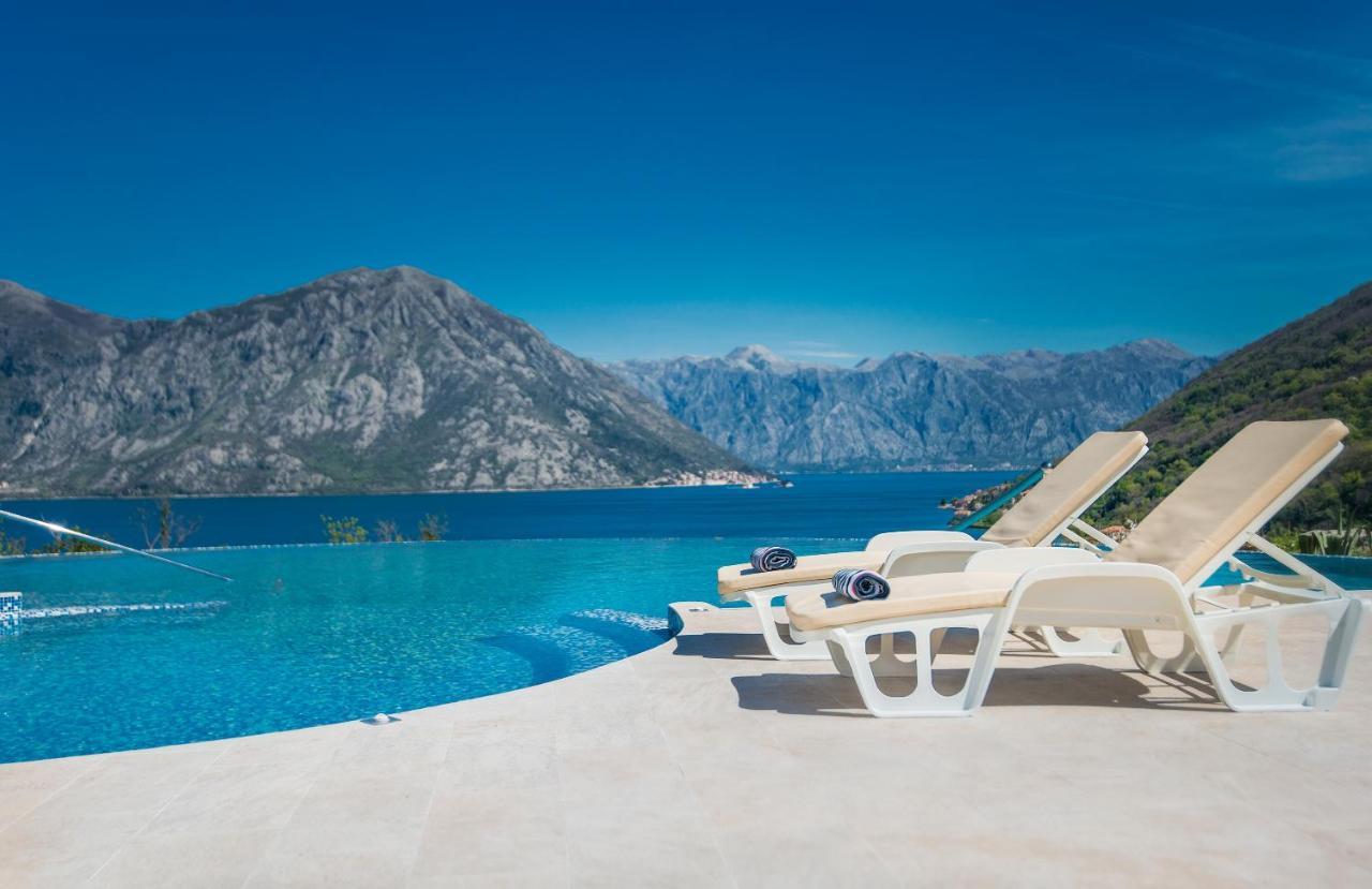 Lavender Bay Apartment C32 Donji Morinj Εξωτερικό φωτογραφία